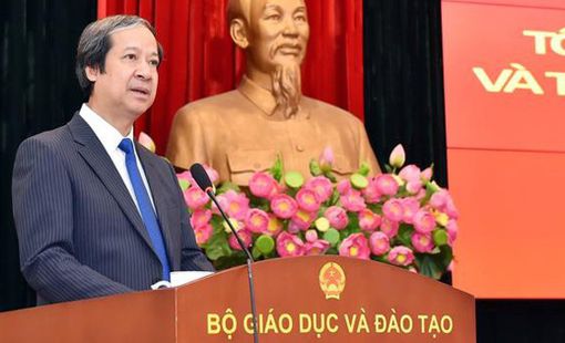 Bộ trưởng Bộ GD-ĐT trả lời về kiến nghị điều chỉnh việc dạy môn tích hợp
