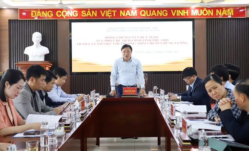 Phú Thọ: Phó Chủ tịch UBND tỉnh Nguyễn Huy Ngọc thăm và làm việc với Trường THPT Chuyên Hùng Vương