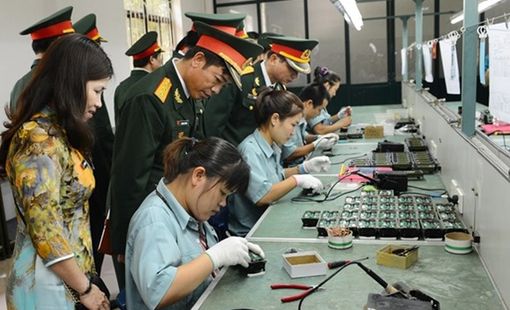 Phát huy vai trò của thanh niên quân đội trong nghiên cứu, ứng dụng công nghệ số đáp ứng yêu cầu xây dựng quân đọi hiện đại