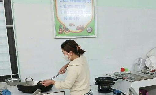 Huyện Tân Sơn (Phú Thọ) bảo đảm chế độ chính sách nâng cao chất lượng bữa ăn bán trú cho học sinh