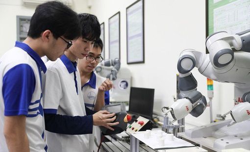 Đại học Quốc gia Hà Nội đưa trí tuệ nhân tạo vào giảng dạy từ năm học 2025