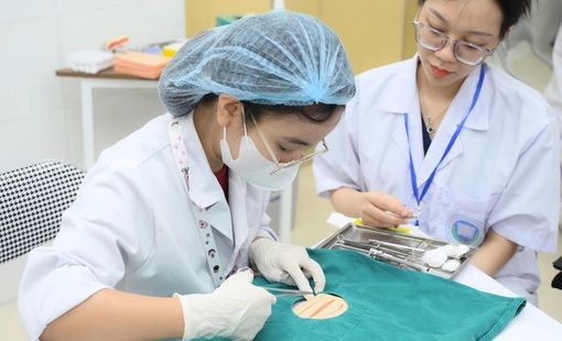Đại học Y Hà Nội công bố 272 thí sinh trúng tuyển thẳng năm 2025