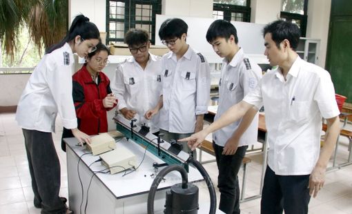 Bộ Giáo dục và Đào tạo sắp ban hành quy định chi tiết 15 môn chuyên THPT.