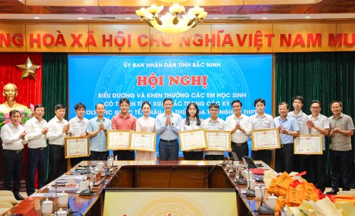 Tỉnh Bắc Ninh tổ chức tôn vinh tài năng trẻ, thưởng hơn 1,3 tỷ đồng cho học sinh đạt giải Olympic quốc tế và khu vực