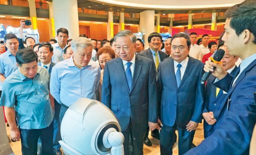 “BỘ TỨ TRỤ CỘT” CHẮP CÁNH CHO ĐẤT NƯỚC VƯƠN MÌNH TRONG KỶ NGUYÊN MỚI – kỳ 3
