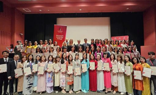 CÔ GIÁO PHÍ THỊ BÍCH – TỪ NHỮNG LỚP HỌC ĐẾN NHỮNG ĐỈNH CAO TRI THỨC