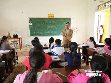 Bộ GD&ĐT lấy ý kiến dự thảo Thông tư mới về tài liệu giáo dục địa phương
