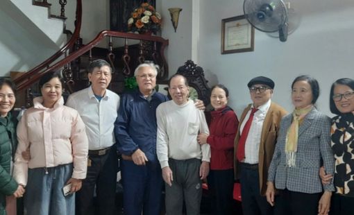Ban chấp hành Hội Cựu Giáo chức trường đại học Y Dược Thái Bình tổ chức thăm và tặng quà tết tới hội viên có hoàn cảnh đặc biệt nhân dịp tết Nguyên Đán Bính Ngọ