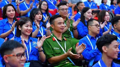 BIỂU HIỆN SUY THOÁI ĐẠO ĐỨC LỐI SỐNG CỦA HỌC SINH PHỔ THÔNG HIỆN NAY - THỰC TRẠNG, NGUYÊN NHÂN VÀ GIẢI PHÁP KHẮC PHỤC