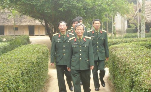 MỘT SỐ GIẢI PHÁP NÂNG CAO TÍNH TÍCH CỰC VÀ SỰ CHÚ Ý TRONG HỌC TẬP CỦA HỌC VIÊN SĨ QUAN HIỆN NAY