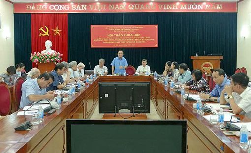 BÀN VỀ HỌC THUYẾT GIÁ TRỊ THẶNG DƯ CỦA C.MÁC VÀ VẬN DỤNG VÀO GIẢNG DẠY KINH TẾ CHÍNH TRỊ Ở CÁC NHÀ TRƯỜNG QUÂN ĐỘI HIỆN NAY