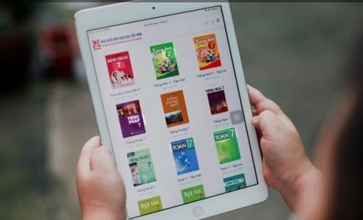 Ban hành Thông tư về sách giáo khoa điện tử: Bảo đảm chuẩn hóa, an toàn, không thương mại hóa