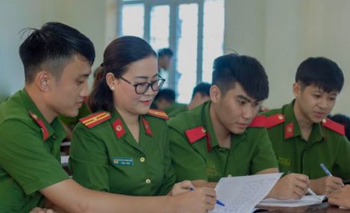 KHẮC PHỤC KHÓ KHĂN TÂM LÝ TRONG TỰ HỌC CHO HỌC VIÊN TRƯỜNG CAO ĐẲNG CẢNH SÁT NHÂN DÂN I