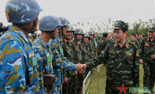 QUÂN ĐỘI NHÂN DÂN THAM GIA ỨNG PHÓ VỚI THÁCH THỨC AN NINH PHI TRUYỀN THỐNG HIỆN NAY