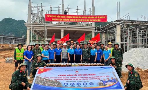 Chung sức vì học sinh vùng biên: Cao Bằng biểu dương mô hình huy động toàn xã hội xây dựng trường học