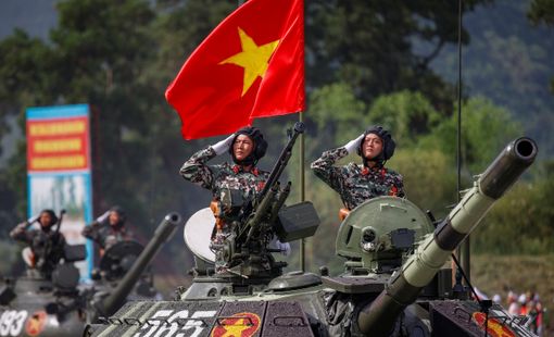 LÀM CHỦ KHOA HỌC CÔNG NGHỆ, VŨ KHÍ HIỆN ĐẠI  KHÁT VỌNG VƯƠN LÊN CỦA TUỔI TRẺ TÒAN QUÂN