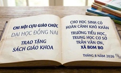 CHI HỘI CỰU GIÁO CHỨC ĐẠI HỌC ĐỒNG NAI TRAO TẶNG SÁCH GIÁO KHOA CHO HỌC SINH CÓ HOÀN CẢNH KHÓ KHĂN TRƯỜNG TIỂU HỌC, TRUNG HỌC CƠ SỞ TRẦN VĂN ƠN- XÃ BOM BO THÀNH PHỐ ĐỒNG NAI
