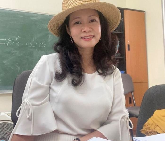 Nữ giáo sư Toán học thứ 3 tại Việt Nam