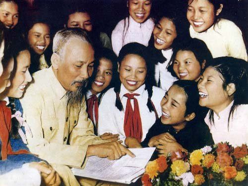 Giáo dục giá trị cho học sinh, sinh viên