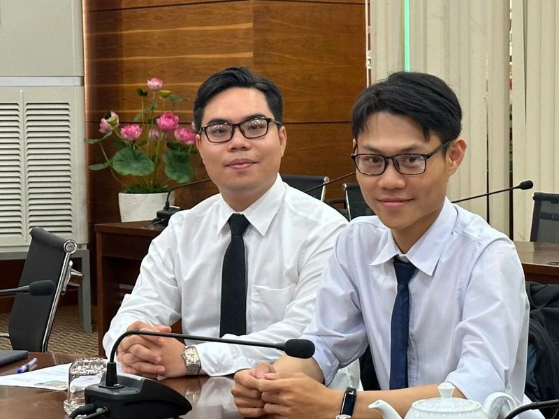 TP HCM: Tuyển thẳng 2 sinh viên sư phạm xuất sắc làm giáo viên THPT
