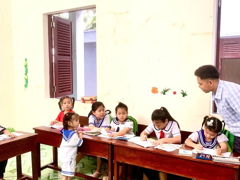 Gieo con chữ ở Trường Sa
