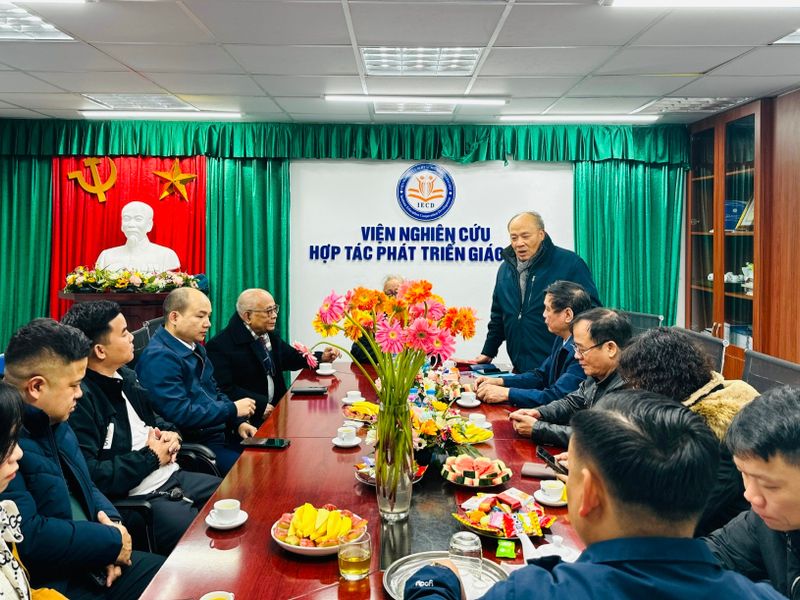 Tạp chí Giáo chức Việt Nam gặp mặt đầu xuân Giáp Thìn 2024