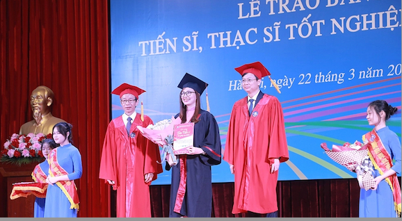 Phía Bắc có giảng viên trình độ tiến sĩ nhiều hơn các vùng khác cộng lại