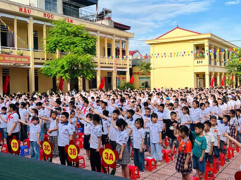 Huyện Thanh Sơn (Phú Thọ) sẵn sàng năm học mới 2024 - 2025