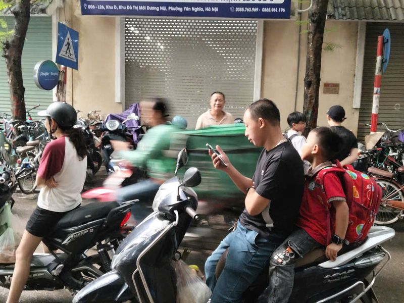 Yên Nghĩa - Hà Nội: Nhiều giáo viên Trường TH, THCS Yên Nghĩa bị phản ánh tham gia dạy thêm tại trung tâm tư?