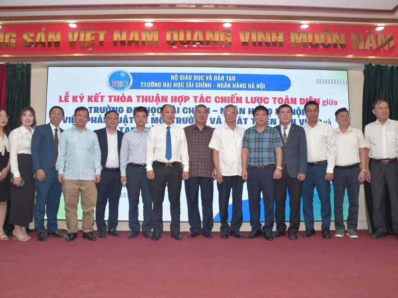 Lễ ký kết thỏa thuận hợp tác chiến lược toàn diện