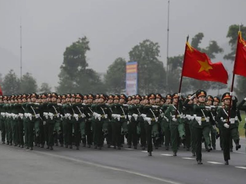 TÍNH TẤT YẾU PHẢI BỒI DƯỠNG ĐẠO ĐỨC CÁCH MẠNG CHO THANH NIÊN QUÂN ĐỘI