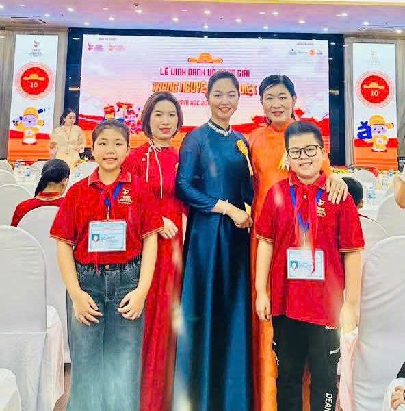 Phú Thọ: Học sinh trường tiểu học Vân Phú đoạt giải Thám Hoa và Nhất Trạng Nguyên Tiếng Việt toàn quốc