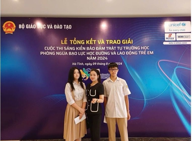 NHÀ GIÁO TRẦN THỊ MINH HẬU NGƯỜI THẮP LỬA ĐAM MÊ SÁNG TẠO TẠI TRƯỜNG THPT SỐ 1 THÀNH PHỐ LÀO CAI