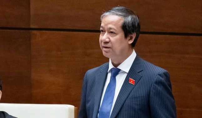 Hoàn thiện chính sách đưa công dân Việt Nam ra nước ngoài học tập, giảng dạy, nghiên cứu và trao đổi học thuật