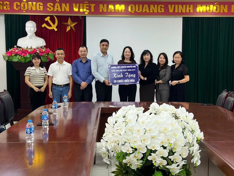 GIÁO DỤC NHÀ TRƯỜNG KẾT HỢP VỚI GIÁO DỤC GIA ĐÌNH TRONG KỶ NGUYÊN SỐ - THỰC TRẠNG VÀ GIẢI PHÁP