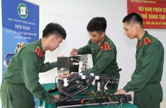 PHÁT TRIỂN NĂNG LỰC ỨNG DỤNG TRÍ TUỆ NHÂN TẠO CHO HỌC VIÊN Ở CÁC NHÀ TRƯỜNG QUÂN SỰ TRƯỚC YÊU CẦU CHUYỂN ĐỔI SỐ GIÁO DỤC – ĐÀO TẠO HIỆN NAY