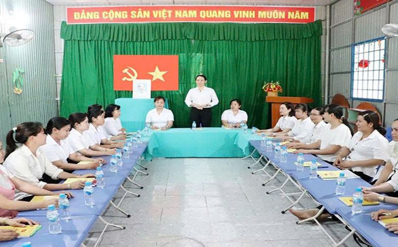 GÓC NHÌN TỪ ĐẢNG VIÊN TRƯỜNG MẦM NON BÌNH THẠNH B TRONG BỐI CẢNH CHUYỂN ĐỔI SỐ – GÓP PHẦN BẢO VỆ NỀN TẢNG TƯ TƯỞNG CỦA ĐẢNG